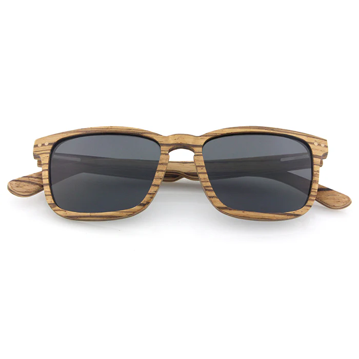 Stylish Wooden-Frame Sunglasses