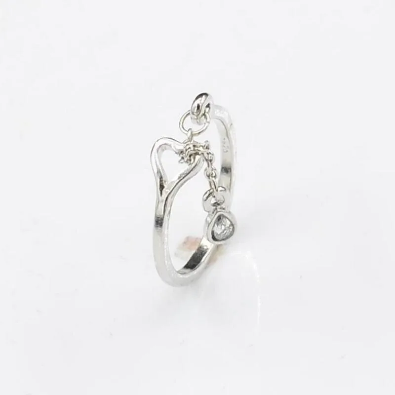 Elegant Heart-Shaped Alloy Ring With Dangling Charm